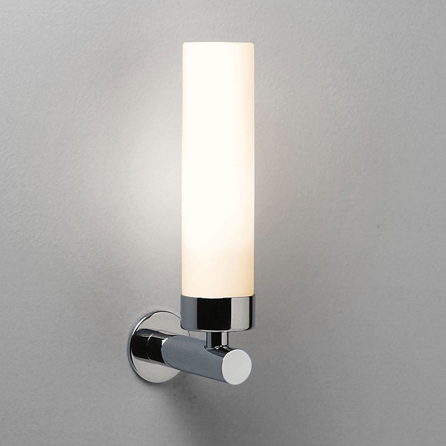 Tube 120 Bathroom Wall Light in Polished Chrome