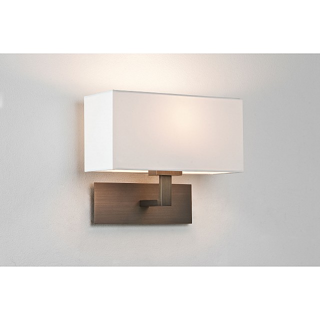 Park Lane Wall Light in Bronze