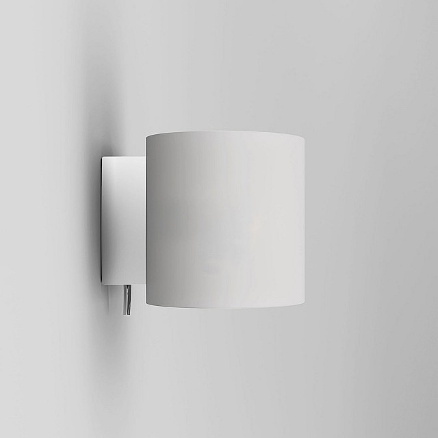 Tokyo switched Wall Light in White Glass