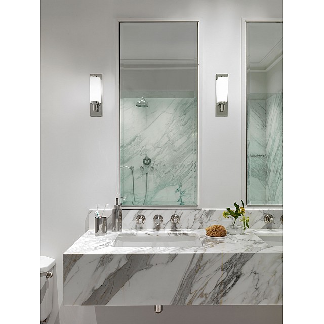 Verona Bathroom Wall Light in Polished Chrome