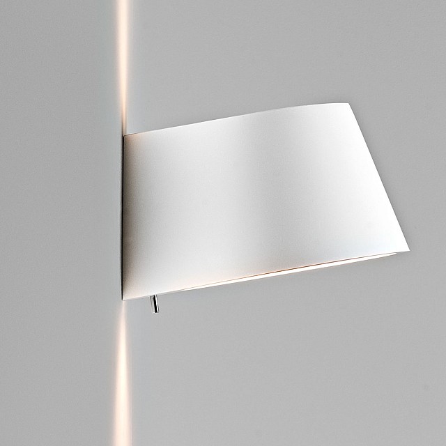 Koza Wall Light in Plaster