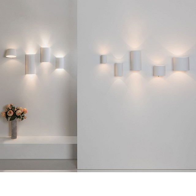 Pero Wall Light in Plaster