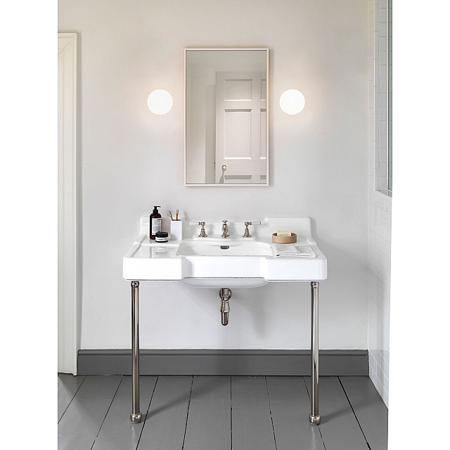 Zeppo Wall Bathroom Wall Light in White Glass