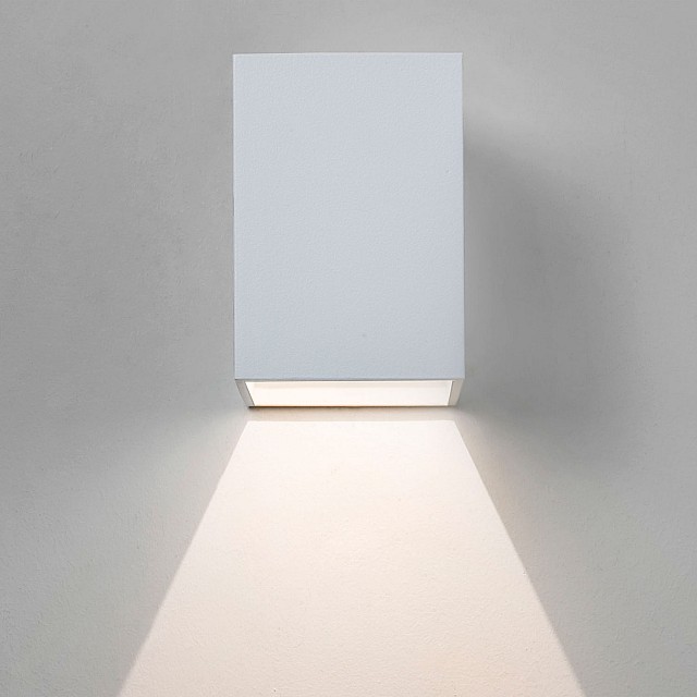Oslo 100 LED Exterior Wall Light in Textured White