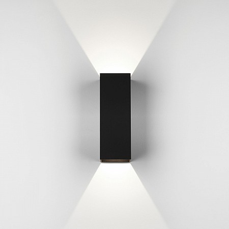 Oslo 255 LED Exterior Wall Light in Textured Black