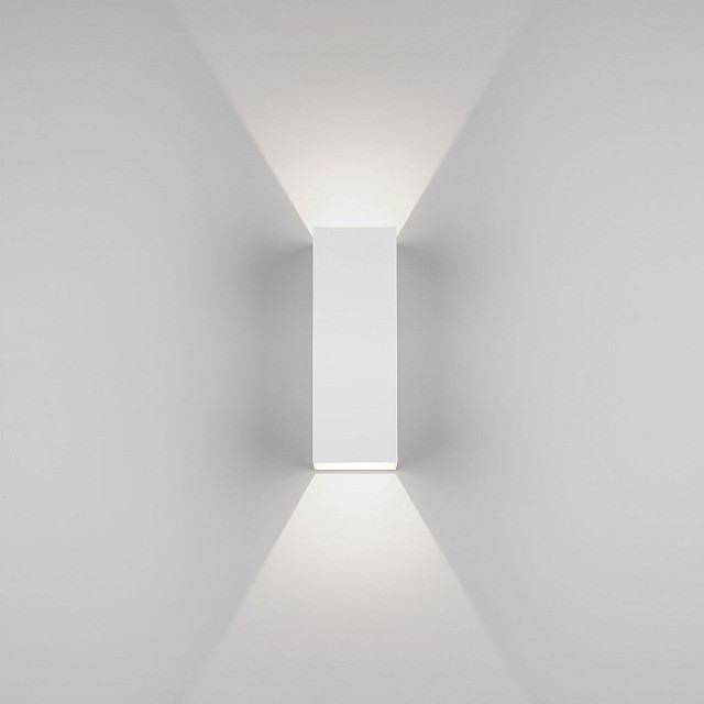 Oslo 255 LED Exterior Wall Light in Textured White