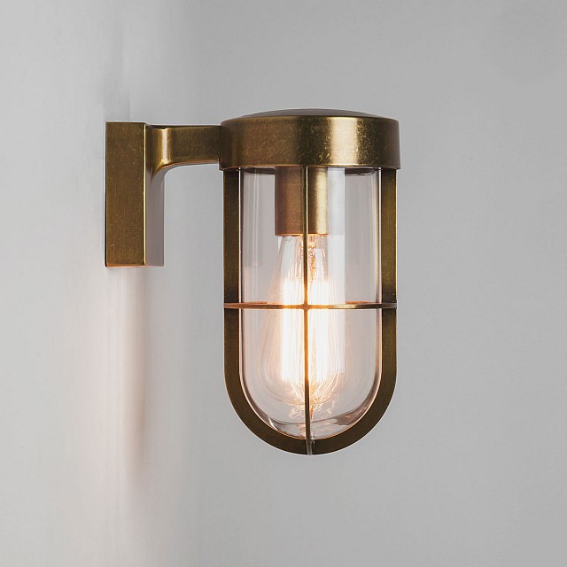 Cabin Wall Exterior Wall Light in Antique Brass